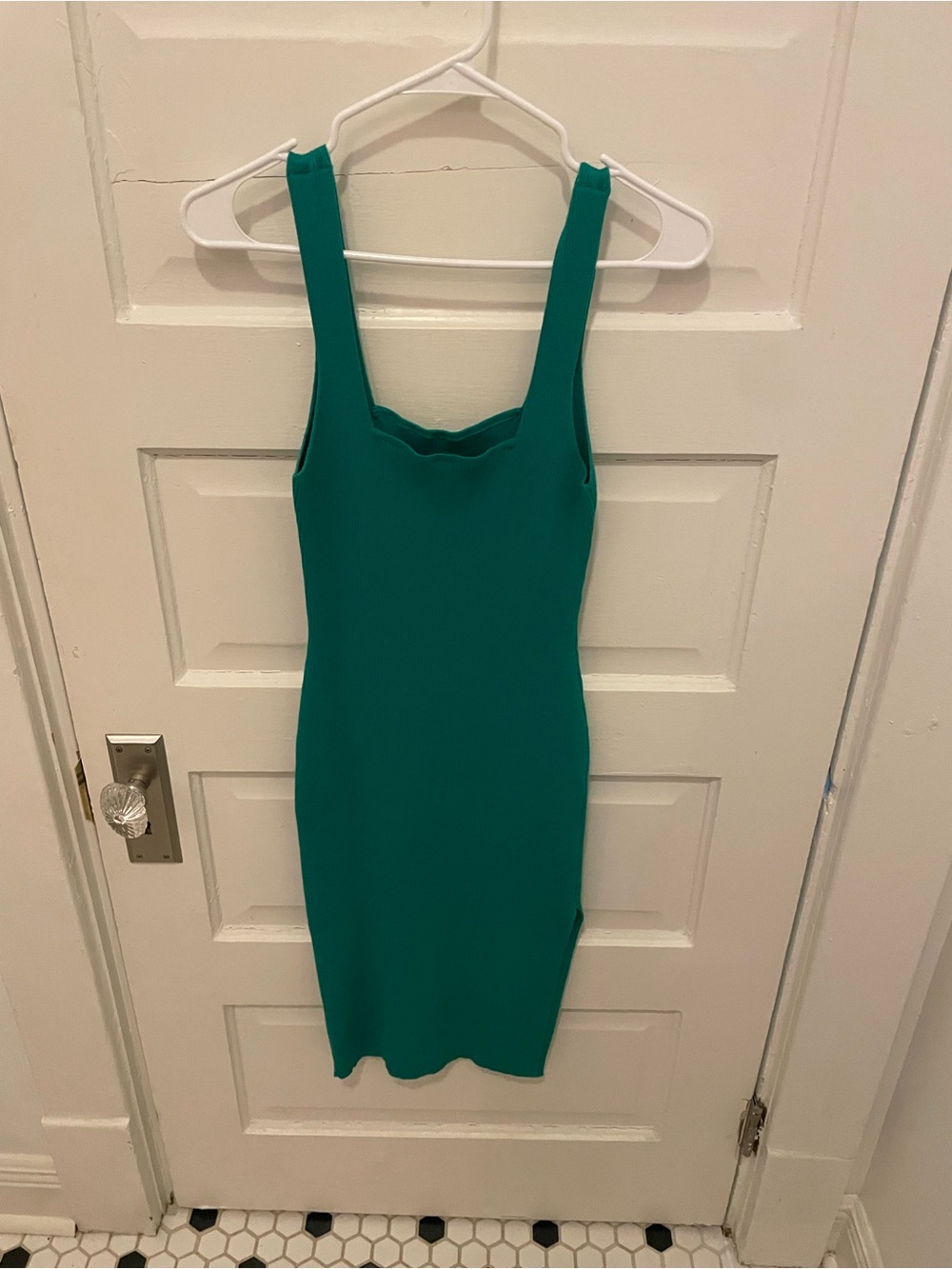 Sleeveless Emerald Bodycon Mini Dress